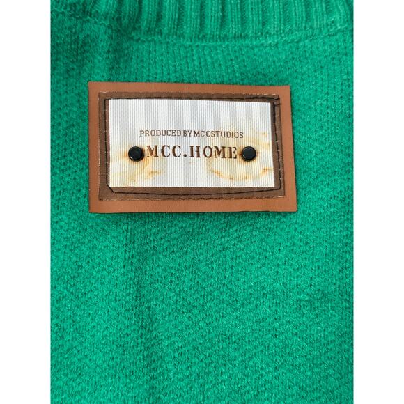 MCC Home MC Studios Smiley Face Green Knit Sweater M-L - Picture 9 of 12